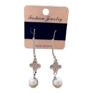 5/$25 Elegant Silver & Pearl Drop Dangle Earrings